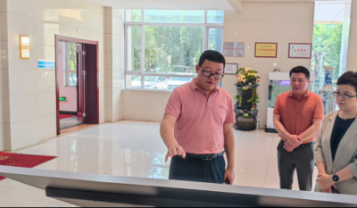 推动发展新过程，注入发展强心剂——记泰和县委副书记、副县长辅导一行参观领导